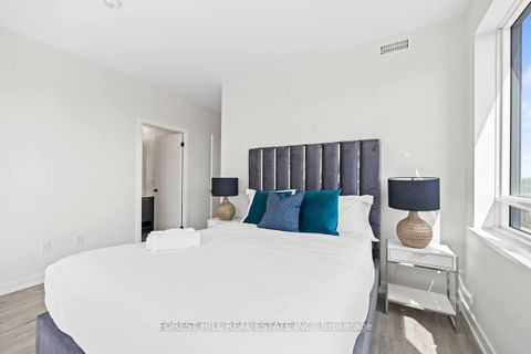 Photo 31 at 717 - 2300 St. Clair Avenue, Junction Area, Toronto