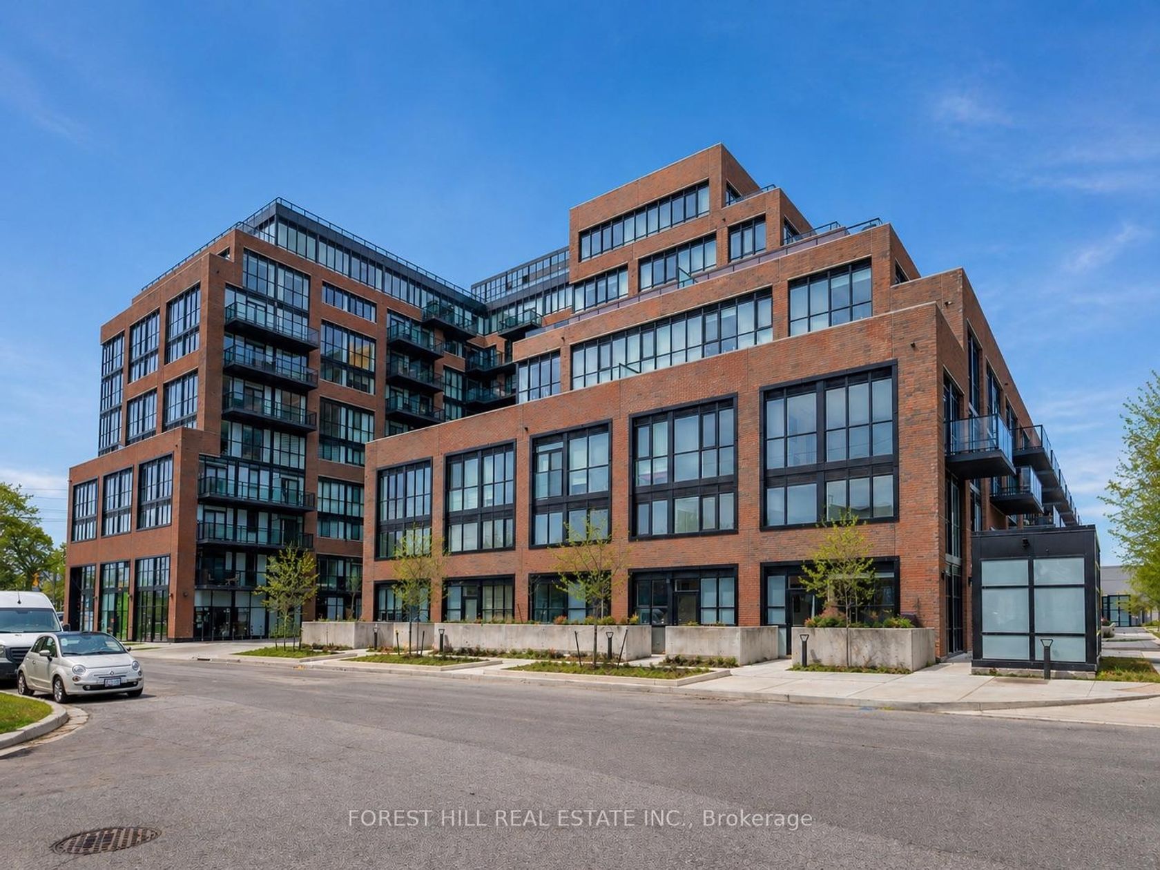 717 - 2300 St. Clair Avenue, Junction Area, Toronto 