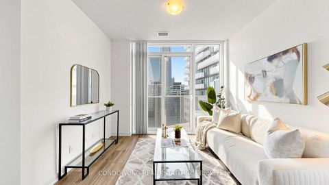 Photo 2 at 4905 - 100 Harbour Street, Waterfront Communities C1, Toronto