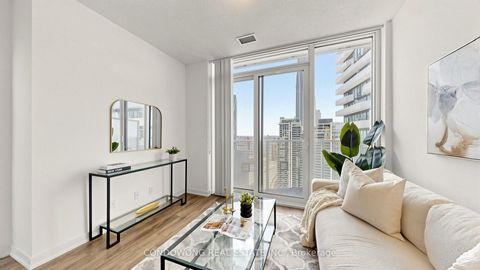 Photo 3 at 4905 - 100 Harbour Street, Waterfront Communities C1, Toronto