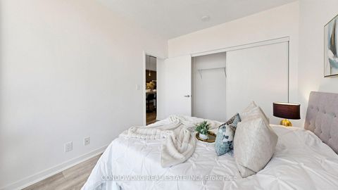 Photo 17 at 4905 - 100 Harbour Street, Waterfront Communities C1, Toronto