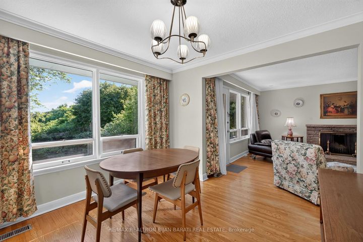 Photo 15 at 14 Heathview Avenue, Bayview Village, Toronto