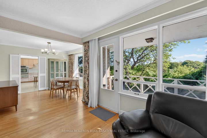 Photo 18 at 14 Heathview Avenue, Bayview Village, Toronto