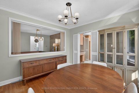 Photo 17 at 14 Heathview Avenue, Bayview Village, Toronto