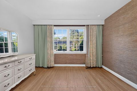 Photo 32 at 14 Heathview Avenue, Bayview Village, Toronto