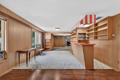 Photo 36 at 14 Heathview Avenue, Bayview Village, Toronto