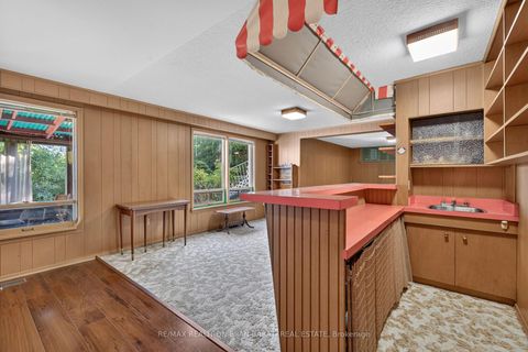 Photo 37 at 14 Heathview Avenue, Bayview Village, Toronto