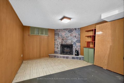 Photo 40 at 14 Heathview Avenue, Bayview Village, Toronto