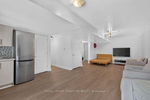 Photo 36 at 32 Cliffcrest Drive, Cliffcrest, Toronto