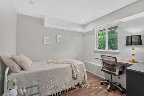 Photo 9 at 36 Fleetwell Court, Willowdale West, Toronto