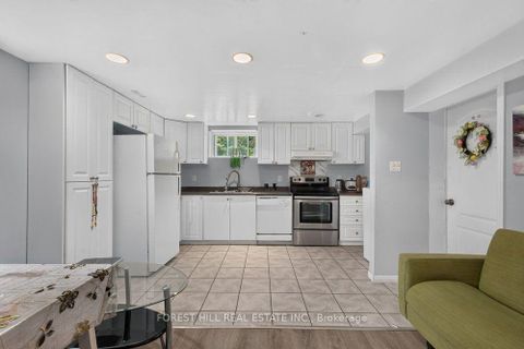 Photo 20 at 36 Fleetwell Court, Willowdale West, Toronto