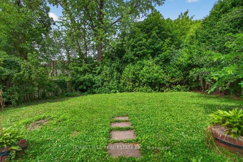 Photo 34 at 36 Fleetwell Court, Willowdale West, Toronto