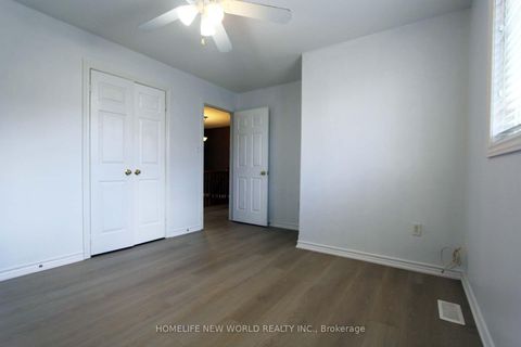 Photo 26 at 37 Grants Way, Ardagh, Barrie