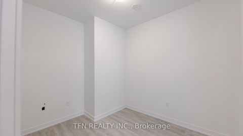 Photo 12 at 1028 - 15 Richardson Street, Waterfront Communities C8, Toronto