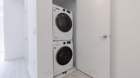 Photo 16 at 1028 - 15 Richardson Street, Waterfront Communities C8, Toronto