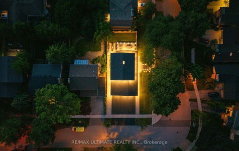 Photo 4 at 46 Wicklow Drive, Sullivan, Toronto