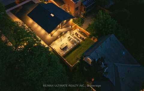 Photo 5 at 46 Wicklow Drive, Sullivan, Toronto