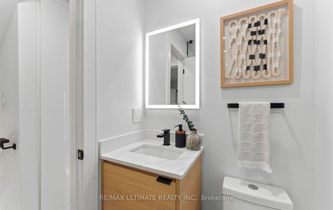 Photo 18 at 46 Wicklow Drive, Sullivan, Toronto