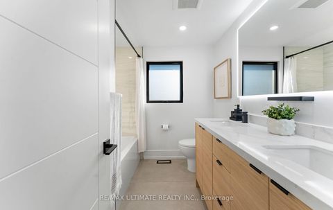 Photo 31 at 46 Wicklow Drive, Sullivan, Toronto