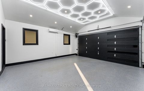 Photo 43 at 46 Wicklow Drive, Sullivan, Toronto