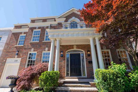 Photo 2 at 230 Dunvegan Road, Forest Hill South, Toronto