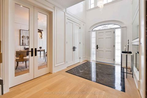 Photo 4 at 230 Dunvegan Road, Forest Hill South, Toronto