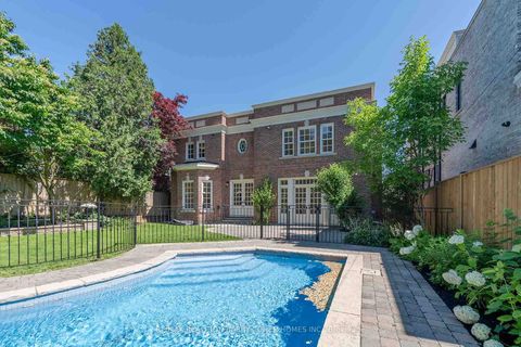 Photo 5 at 230 Dunvegan Road, Forest Hill South, Toronto