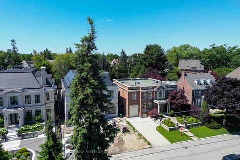 Photo 16 at 230 Dunvegan Road, Forest Hill South, Toronto