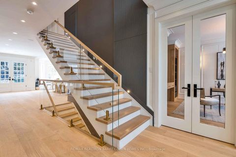 Photo 19 at 230 Dunvegan Road, Forest Hill South, Toronto