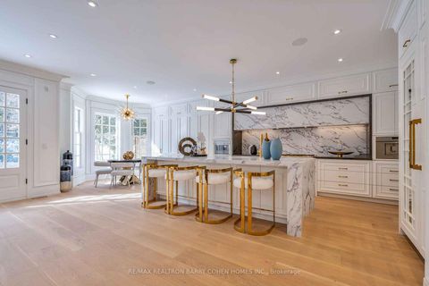 Photo 22 at 230 Dunvegan Road, Forest Hill South, Toronto