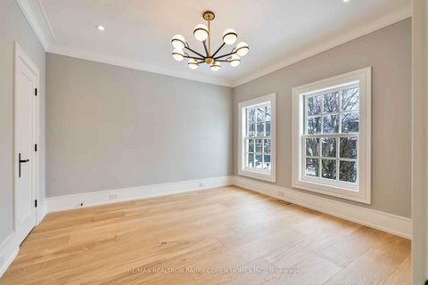 Photo 43 at 230 Dunvegan Road, Forest Hill South, Toronto