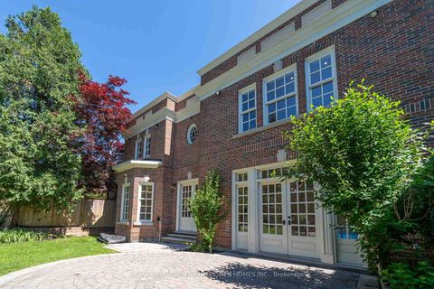 Photo 47 at 230 Dunvegan Road, Forest Hill South, Toronto
