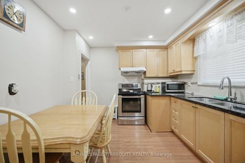 Photo 13 at 879 Scarborough Golf Club Road, Morningside, Toronto