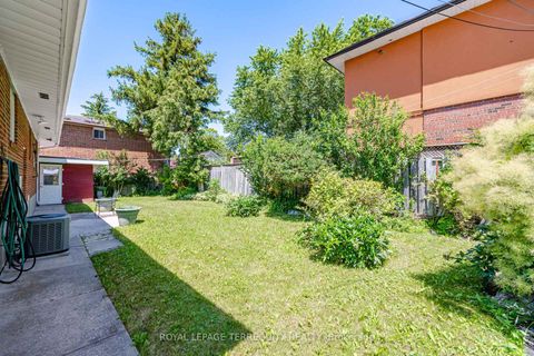 Photo 34 at 879 Scarborough Golf Club Road, Morningside, Toronto