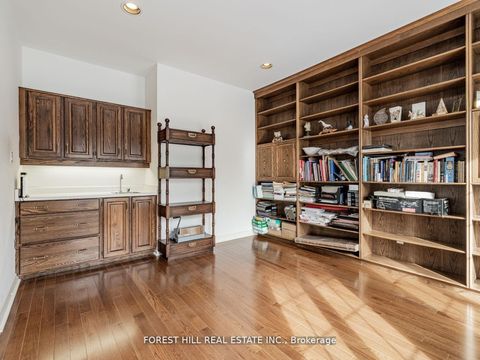 Photo 5 at 17 DUNLOE Road, Bayview Hill, Richmond Hill