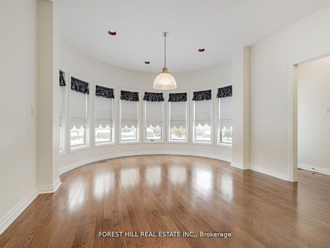Photo 14 at 17 DUNLOE Road, Bayview Hill, Richmond Hill