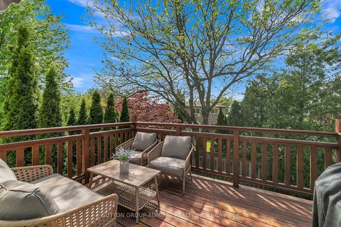 Photo 23 at 10 Park Lane Circle, South Richvale, Richmond Hill