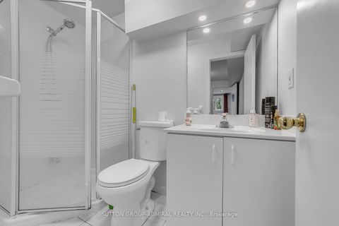 Photo 45 at 10 Park Lane Circle, South Richvale, Richmond Hill