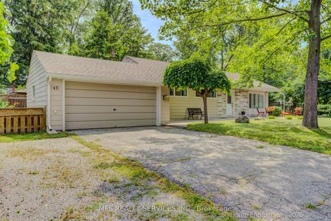 Photo 2 at 47 Deep Dene Drive, Highland Creek, Toronto