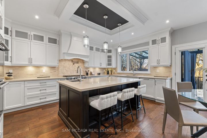 Photo 11 at 1487 Myron Drive, Lakeview, Mississauga