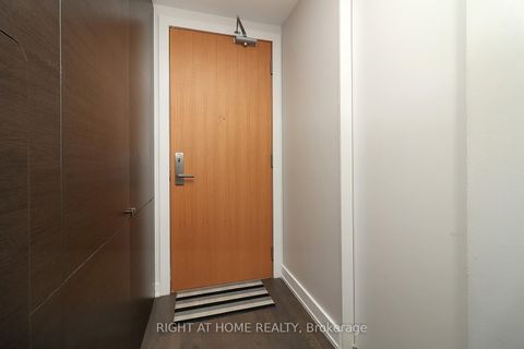 Photo 18 at 1112 - 629 King Street W, Waterfront Communities C1, Toronto