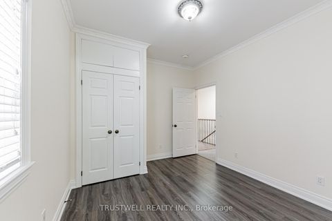 Photo 15 at 142 Borden Street, University, Toronto