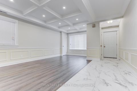 Photo 24 at 142 Borden Street, University, Toronto