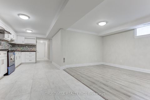 Photo 35 at 142 Borden Street, University, Toronto