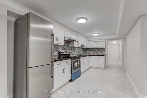 Photo 37 at 142 Borden Street, University, Toronto