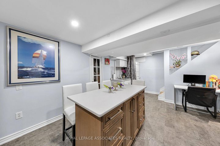 Photo 44 at 4 Apsco Avenue, West Hill, Toronto