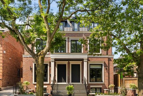 Photo 1 at 734 Avenue Road, Forest Hill South, Toronto