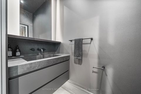 Photo 15 at 734 Avenue Road, Forest Hill South, Toronto
