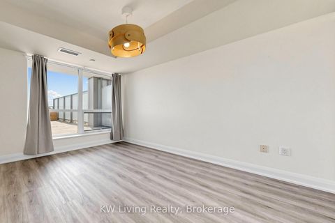 Photo 7 at 312 - 18 Graydon Hall Drive, Donalda, Toronto
