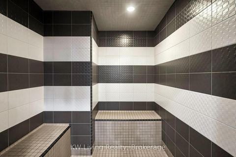Photo 16 at 312 - 18 Graydon Hall Drive, Donalda, Toronto